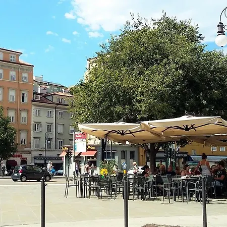 Casa Clares Trieste
